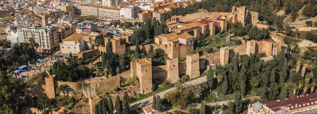 como subir al castillo de gibralfaro