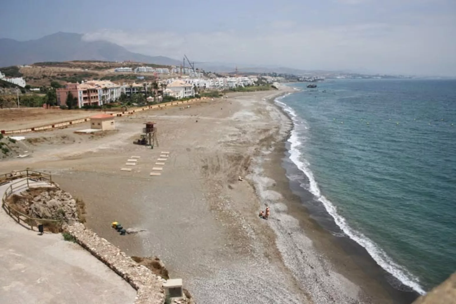 playa canina piedra paloma malaga