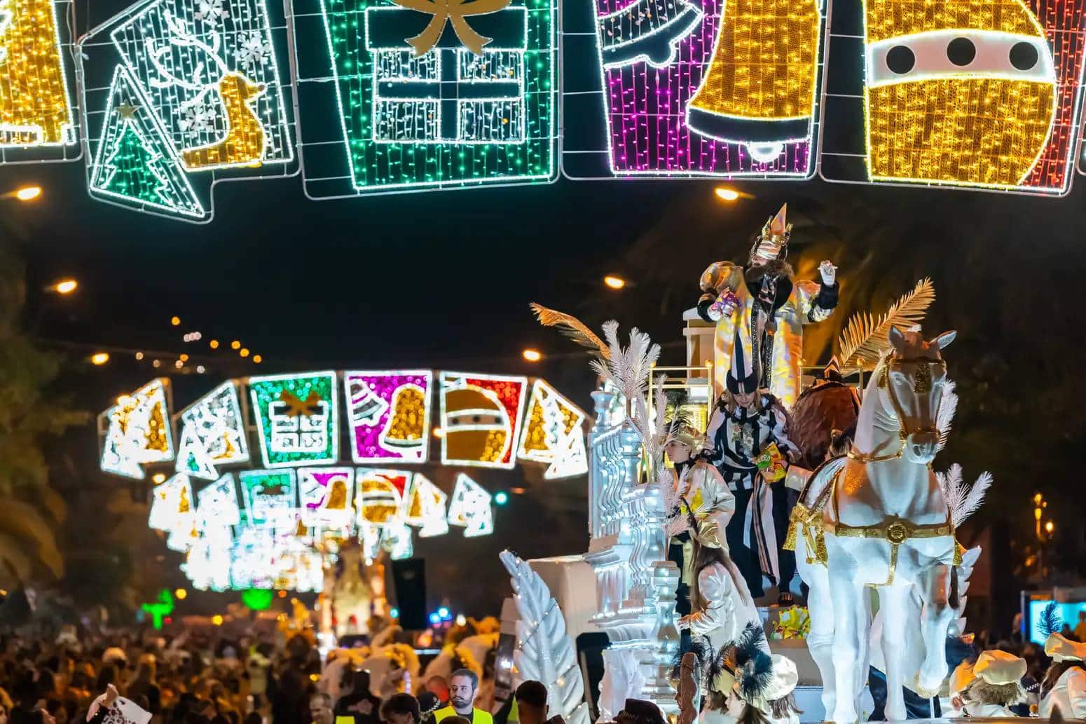 reyes magos cabalgata malaga