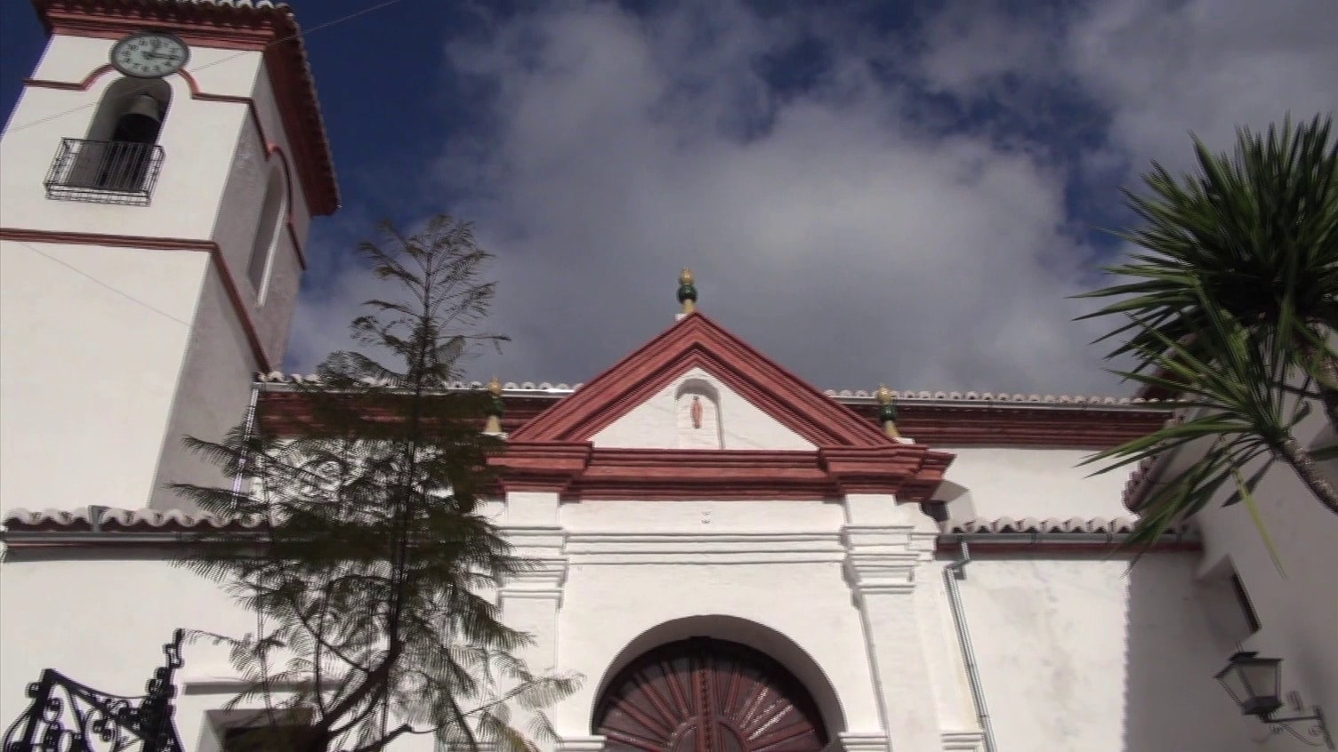 iglesia san isidoro benadalid