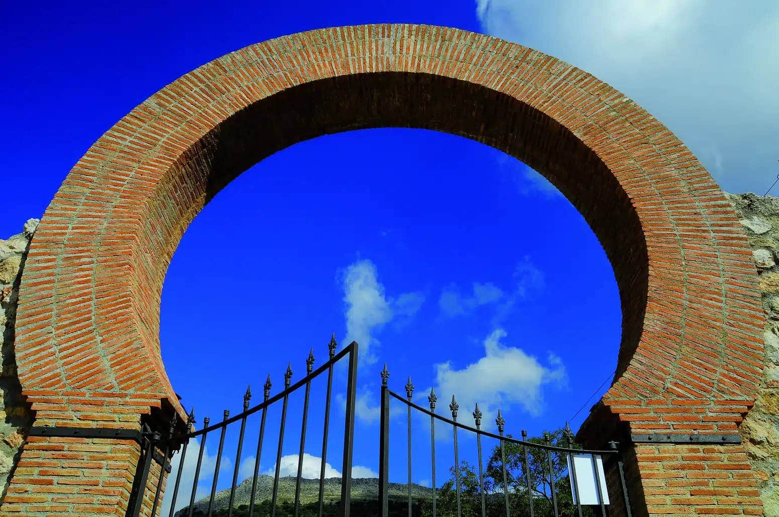 que ver en alfarnatejo